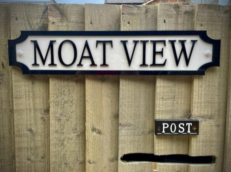 Moat View Free Parking, Central, Ev Plug York Exterior foto